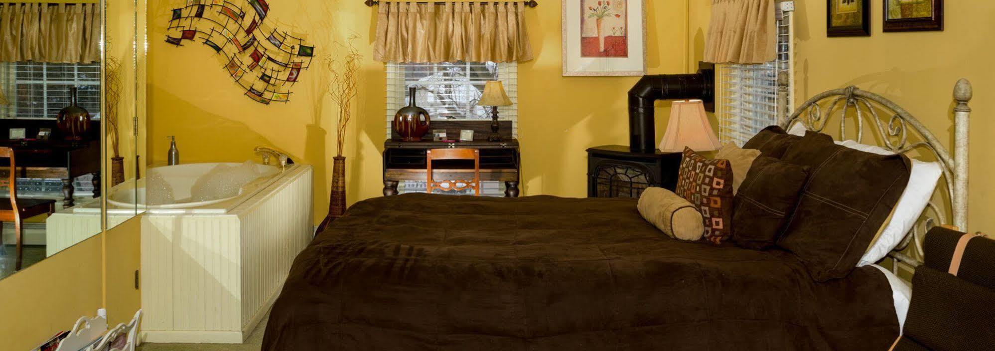 Munro House Bed And Breakfast Jonesville Luaran gambar